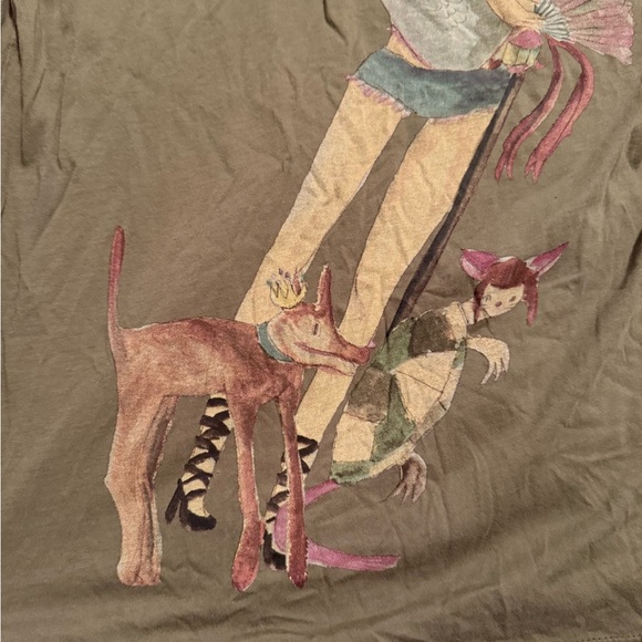 L.A.M.B - Gwen Stefani Olive Casual Tee - Picture 8 of 8